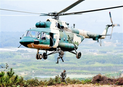 10��23�գ��Ͼ�܊�^(q��)ĳ�����t���B���ٱ��M�ЙC��Ӗ(x��n)�����Ԍ��H�Є�ӭ���h��ʮ�˴��� �F�z