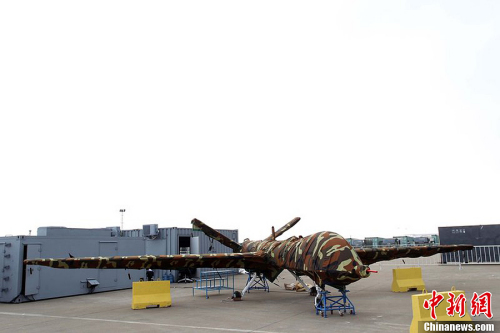 ����ǰ�Ɍ��麣��չ��չ��ģ�͵������o�˙C���ڽ��꺽չ���Ԍ��չ��11��8�գ�ԓ�C�ѽ�(j��ng)�M�b�ꮅͣ����չƺ����ԓ��o�˙C���к����I(y��)���³ɶ��w�C�O(sh��)Ӌ�о������ƣ�ԓ�C�b��һ�_100�R�������l(f��)�әC���߂�ȫ����ƽ݆ʽ�𽵺��w��������������w�����_1100�������m(x��)���r�g��20��С�r���ɔy�����N�ɲ졢��������/�y������ӌ����O(sh��)�估С�Ϳյش���������Ɉ�(zh��)�бO(ji��n)ҕ���ɲ鼰���ع����΄�(w��)���΄�(w��)��Ҳ�����ھS��(w��n)��������߅��Ѳ߉����犷� �z �DƬ��Դ��CFPҕ�X�Ї� 