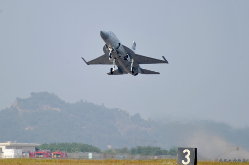 �ͻ�˹̹�b��ėn����(zh��n)���C(j��)