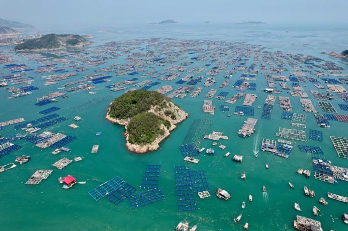 航拍福建連江“海上牧場(chǎng)”