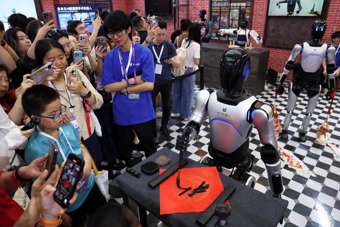 2025世界人工智能大會開幕 規(guī)模創(chuàng)歷屆之最