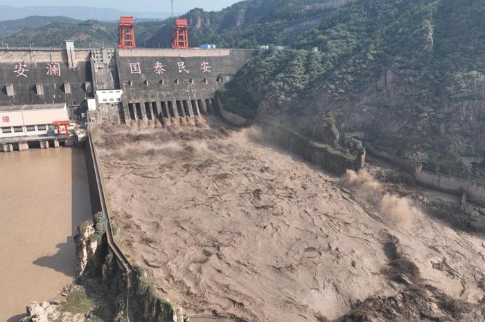 三門峽水利樞紐投入今年第三次敞泄運(yùn)用