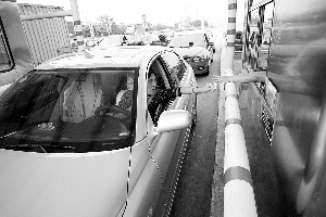 明年春節(jié)等4大節(jié)日高速路繼續(xù)免費(fèi)