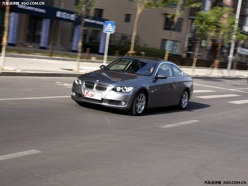 ������������ȫ��yԇ���R330i Coupe