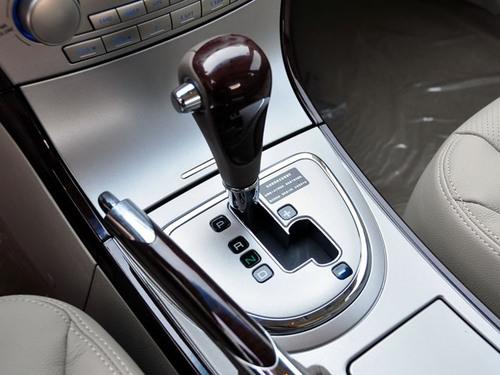 ���и��ľ�����5��5�����е���܇���]