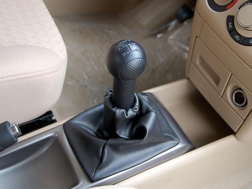 ���и��ľ�����5��5�����е���܇���]