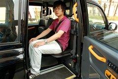 20�fԪ�ĳ���܇���Ϻ�Ӣ��TX4�׼Ҍ��� ��܇֮��