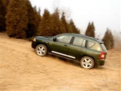 汽車之家 進(jìn)口吉普 指南者 2.4 限量版