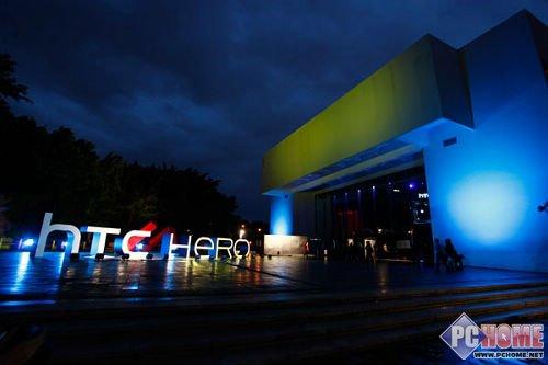 ����δ��(l��i)���֙C(j��) HTC Hero����u(p��ng)�y(c��)