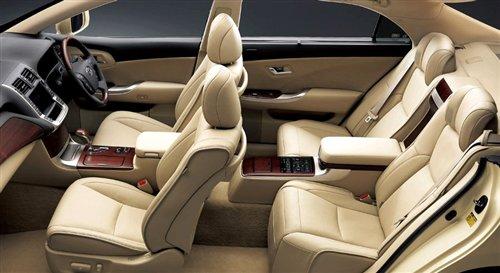 引入海外旗艦車型 國(guó)產(chǎn)新皇冠車型前瞻 汽車之家 引入海外旗艦車型 國(guó)產(chǎn)新皇冠車型前瞻 汽車之家