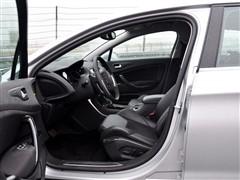 ��܇(ch��)֮�� �M(j��n)��ѩ�F�� �M(j��n)��ѩ�F��c5 2.0 ���A��