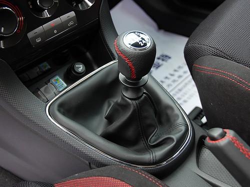 ��(qi��ng)��߀��(j��ng)��(j��)��1.6L�����b�����l(f��)��(d��ng)�C(j��)܇��