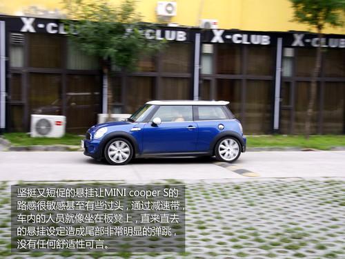 ����߀������1.6L�����b�����l(f��)�әC܇��