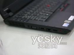 �p�˪��@��Ӳ�P ThinkPad SL410�̓r��؛