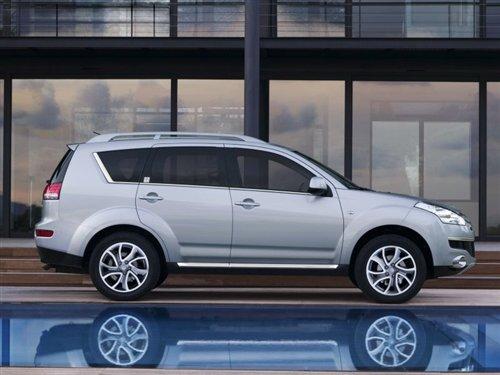 4007߀��C-Crosser�����������aSUV܇�� ��܇֮��