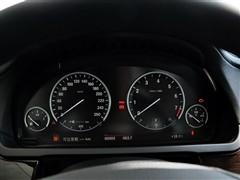 ��܇(ch��)֮�� �M(j��n)�ڌ��R ���R7ϵ 09�� 730li�I(l��ng)����