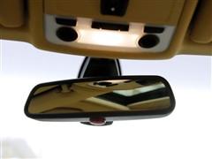 ��܇֮�� �A�����R ���R3ϵ 09�� 325i�r(sh��)����