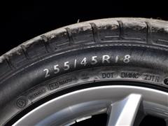 ��܇֮�� �M(j��n)�ڌ��R ���Rx3 2010�� xdrive30i̽����