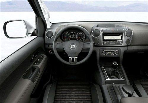 �d�س��^1�� ���Ƴ���܇AmarokƤ�� ��܇֮��