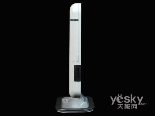 (li��n)��������С�w�ePC��IdeaCentre Q110�u�y