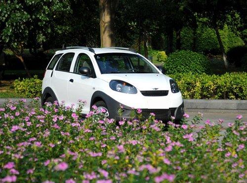 細節(jié)有待完善 試駕體驗奇瑞SUV瑞麒X1 汽車之家 細節(jié)有待完善 試駕體驗奇瑞SUV瑞麒X1 汽車之家