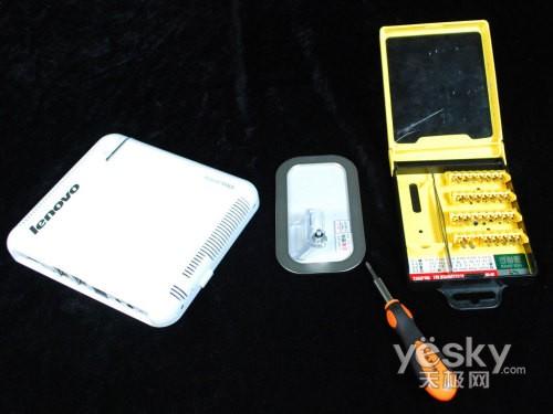 (li��n)��������С�w�ePC��IdeaCentre Q110�u(p��ng)�y(c��)