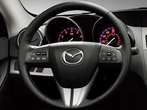 Mazda3�Ɏ������ �L(zh��ng)���R���_(d��)Ŀ��(bi��o)����