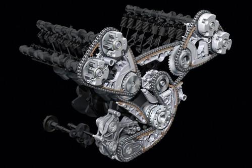 豪華車的準(zhǔn)則 海外試駕2011款奧迪A8