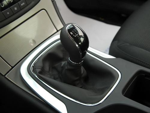 ����õ�Ұ�R��2.0L���u݆����܇��