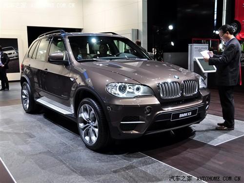 ���^(gu��)20����܇ ����܇չ���c(di��n)�l(f��)��SUV�R�� ��܇֮��