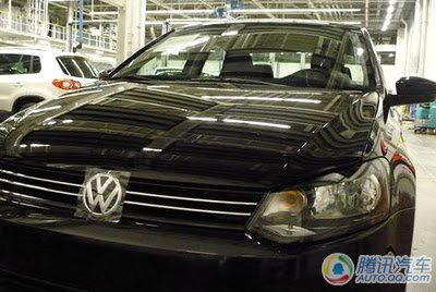 ����(n��i)�״��ع�����һ��������polo��(sh��)܇ ��܇֮��