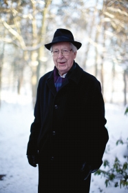 �R��?c��)���Ī�Ա����Q��ƽ�Q(ch��ng)�c������֧�����P(gu��n)ϵ