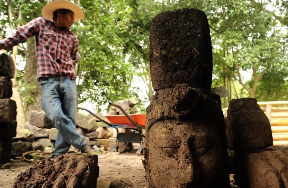 跨越萬里擁抱，中洪聯(lián)手揭秘深埋千年的瑪雅文明