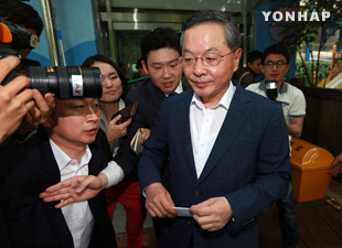 安大熙放棄韓總理提名資格稱(chēng)自己“德薄才疏”