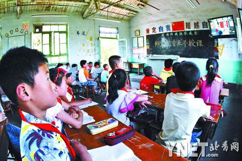 太空授課為何上午10點(diǎn)開(kāi)講因通信效果最好