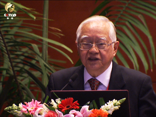 吳敬璉:要小心“既得利益集團(tuán)”阻撓改革(圖)