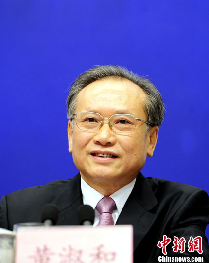 ��(gu��)�Yί����(gu��)������������(hu��)�Y������һ��һ�ߡ�